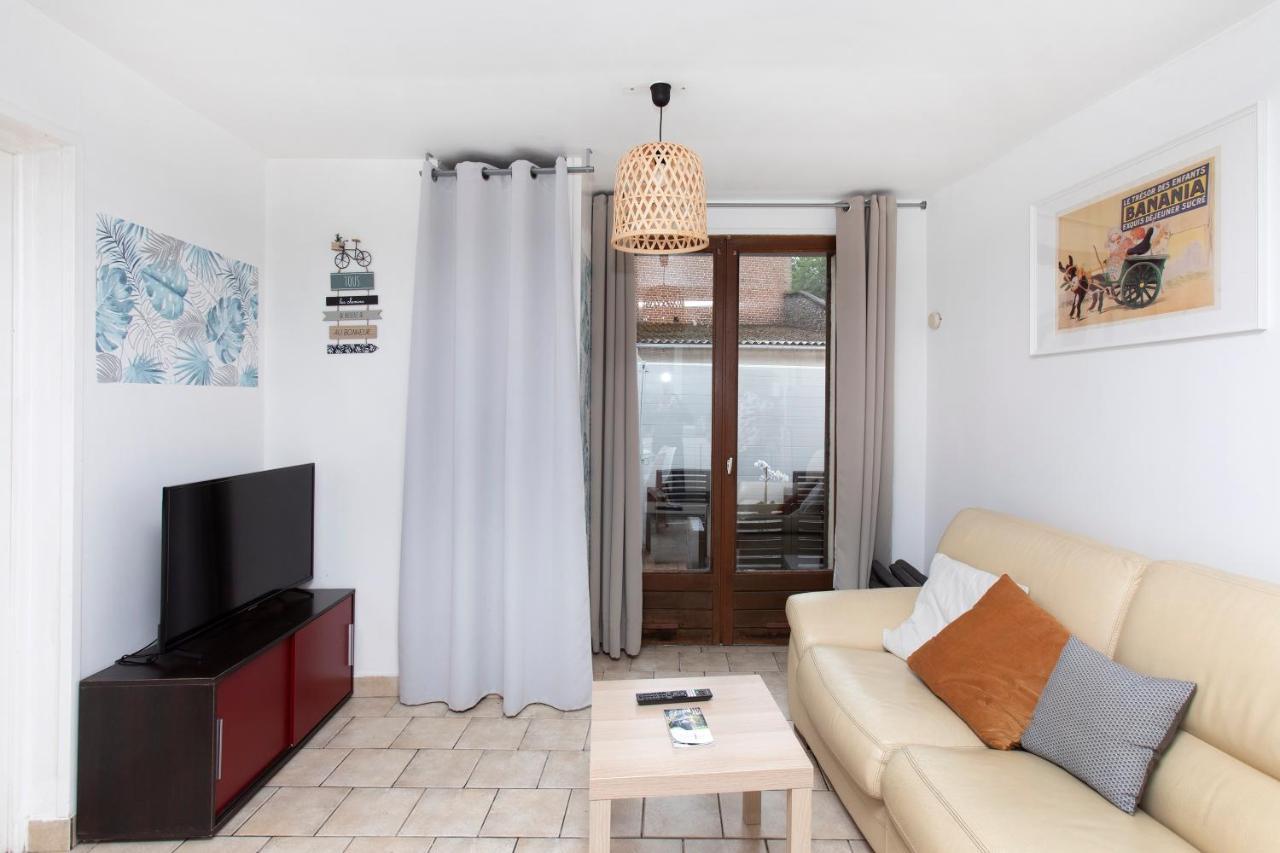 La Petite Terrasse - Appartement Spacieux Брион Екстериор снимка
